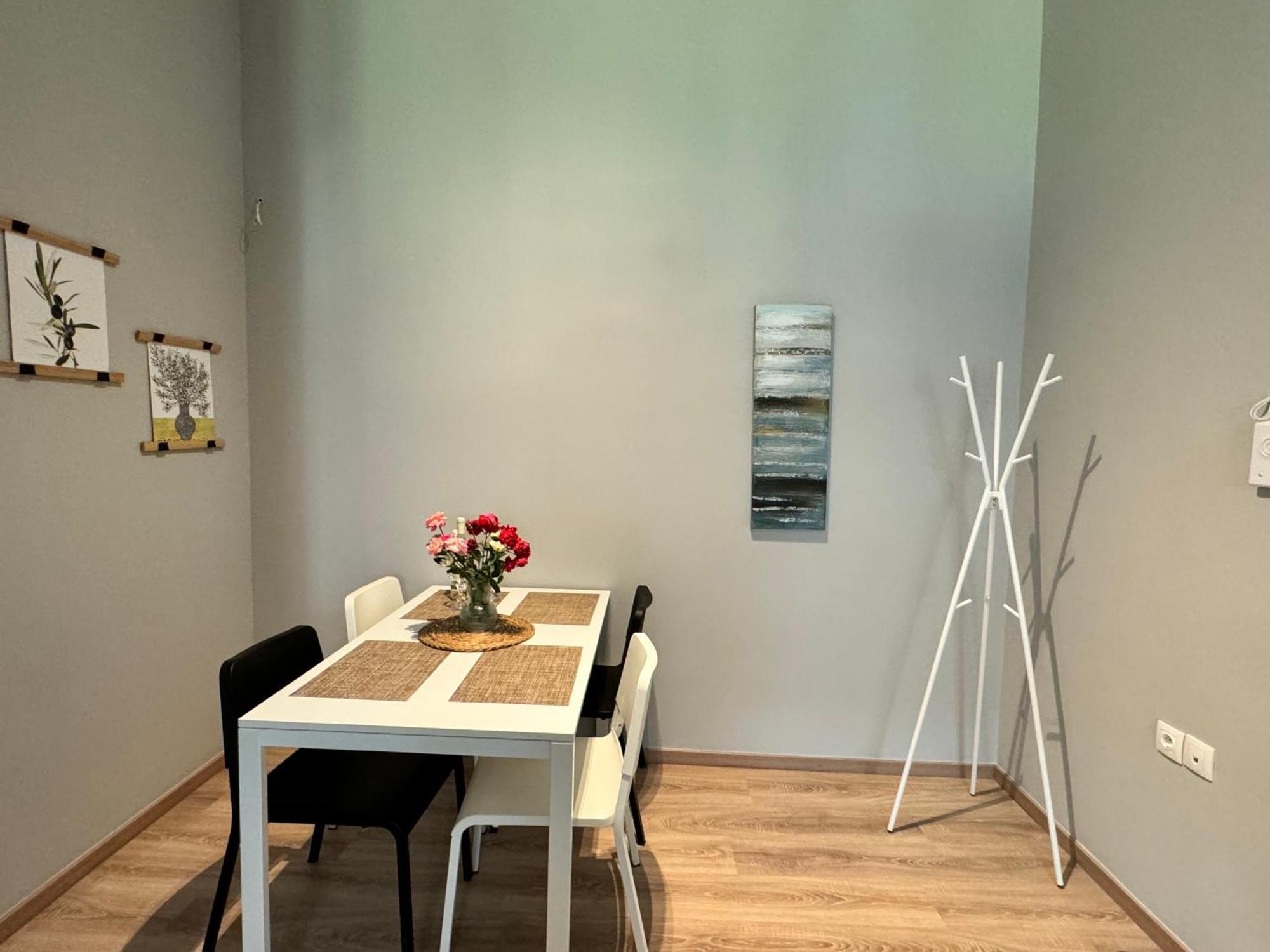 Appartamento Urban Breeze Aparment 1 Atene Esterno foto