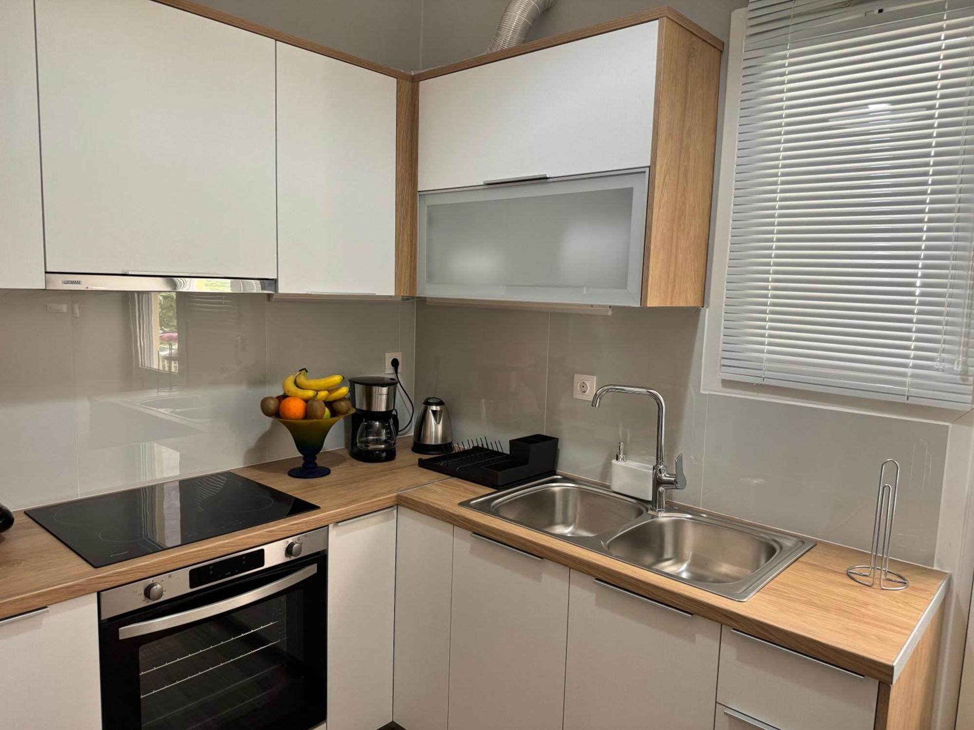 Appartamento Urban Breeze Aparment 1 Atene Esterno foto