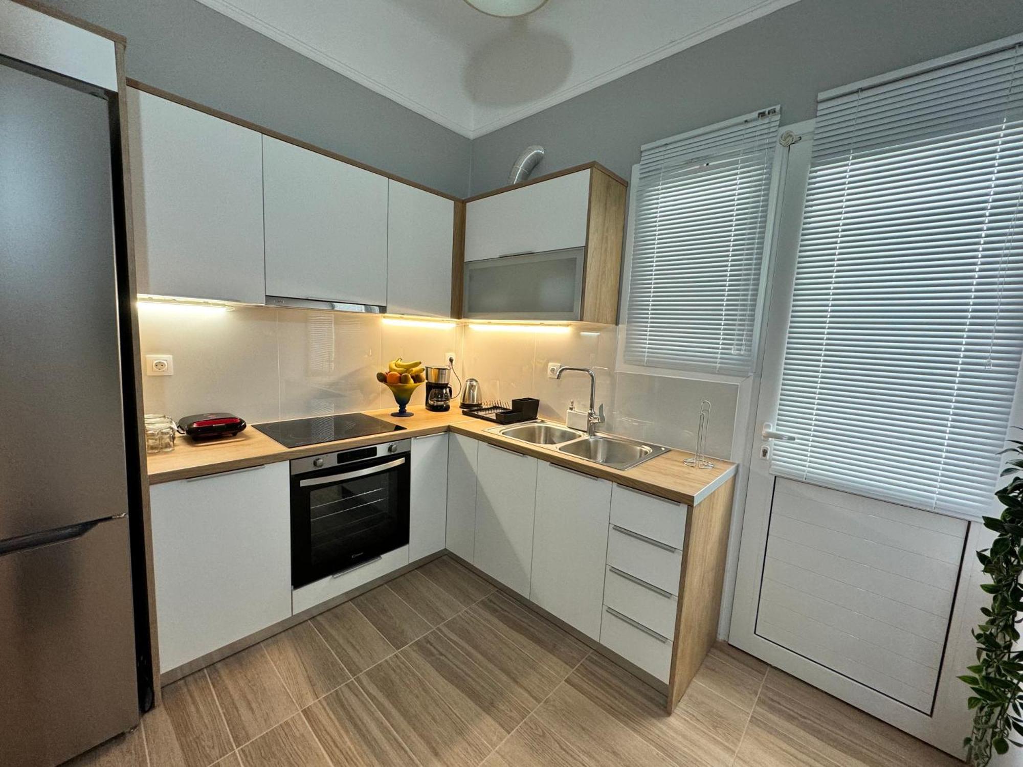 Appartamento Urban Breeze Aparment 1 Atene Esterno foto