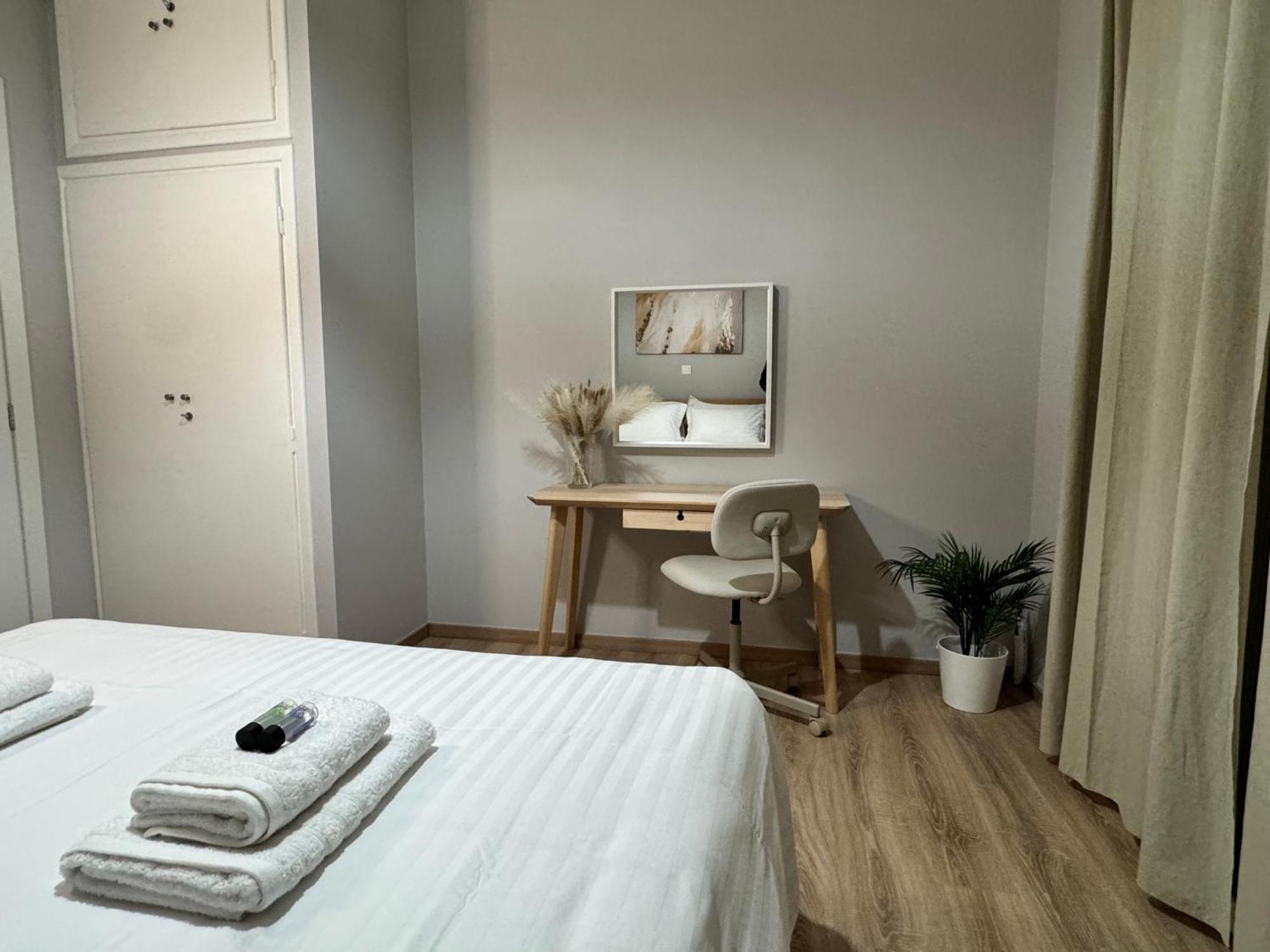 Appartamento Urban Breeze Aparment 1 Atene Esterno foto